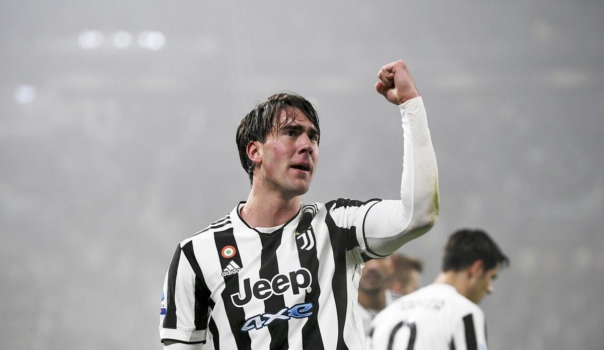 中超：上海申花主场2-0击败沧州雄狮（中超：上海申花主场2比0完胜沧州雄狮）