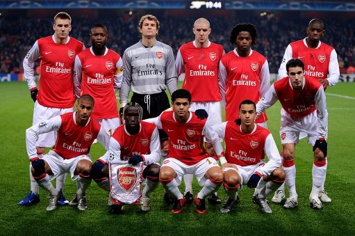 篮球勇士老将续约一年，球迷大呼：值得（勇士与老将再续一年，球迷直呼太值了）